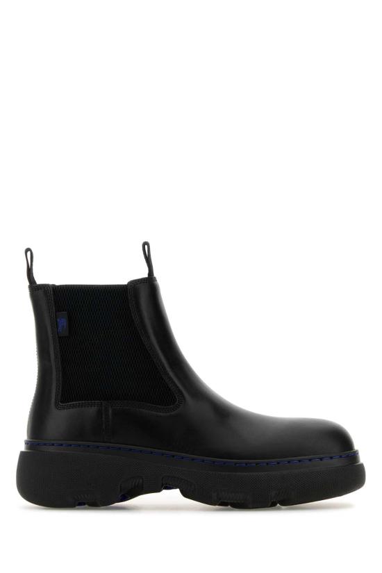  버버리 레더 첼시 부츠 8092588 A1189 BLACK