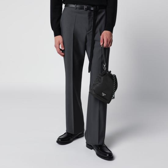 26FW 프라다 스피드락 리나일론 앤 레더 파우치 2NE0672HE1 Black - PRADA