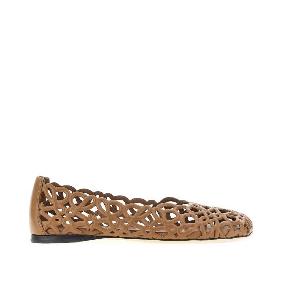 26FW 로에베 페탈 아나그램 램스킨 발레리나 LLST466X17 Brown