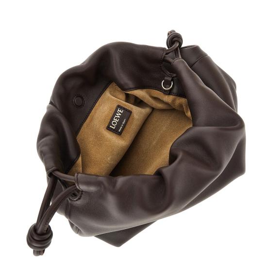 26FW 로에베 멜로우 나파 램스킨 미디움 플라멘코 퍼스 백 A411FCRX75 Brown - LOEWE
