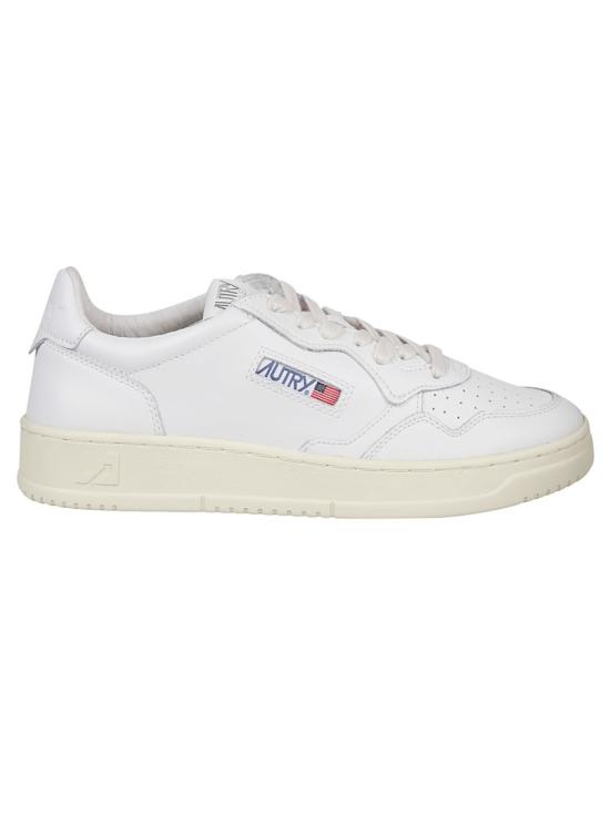  오트리 메달리스트 로우 스니커즈 AULM LL15 White