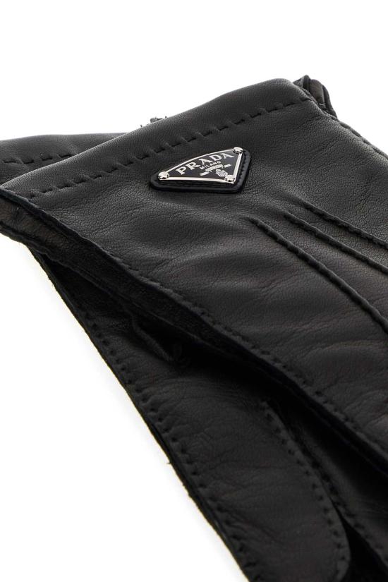 26FW 프라다 나파 레더 에나멜 트라이앵글 로고 장갑 2GG05T038 F0002 BLACK - PRADA