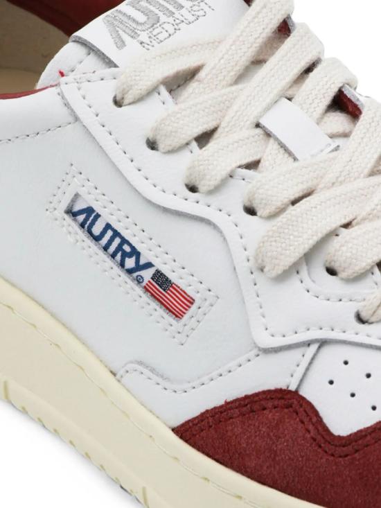 26FW 오트리 메달리스트 로우 레더 스니커즈 AULWFT20 SOFT WHITE - AUTRY