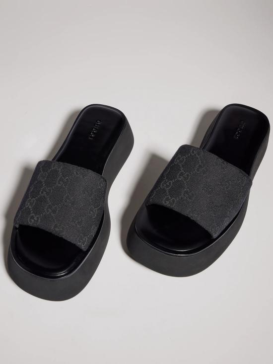 26FW 구찌 플랫폼 슬라이드 샌들 플랫폼 슬라이드 샌들 A0034RFAFUW 1000 - GUCCI