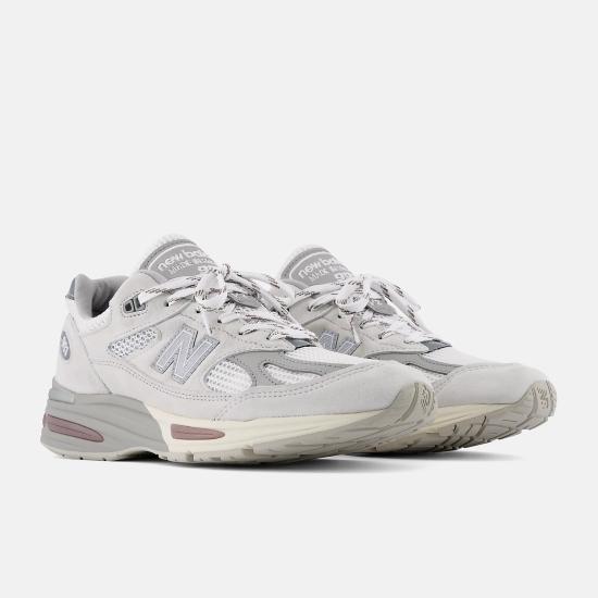 26FW 뉴발란스 991 스니커즈 U991AC2 WIND CHIME BRILLIANT WHITE FLINT GRAY - NEW BALANCE