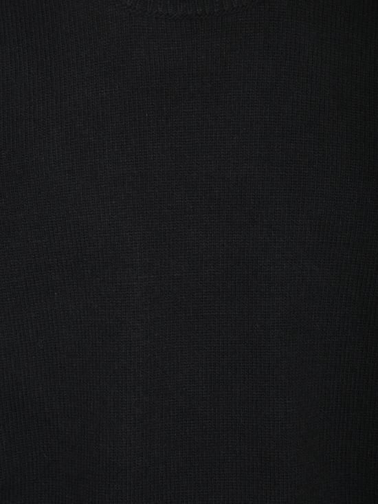 27FW 스톤 아일랜드 램스울 립드 트림 레귤러 핏 크루넥 스웨터 5100072 S00A3 V0029 Black - STONE ISLAND
