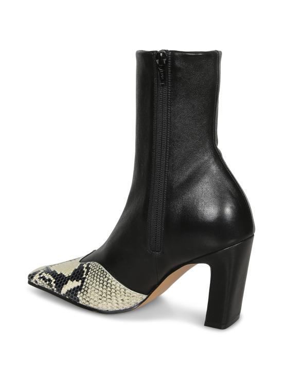 27FW 케이트 부츠 F1067829 367 Black - KHAITE