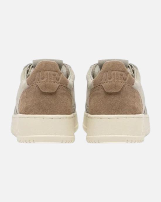 26FW 오트리 메달리스트 로우 스니커즈 AULM TS37 CIGAR PAPYRUS PELICAN BROWN - AUTRY
