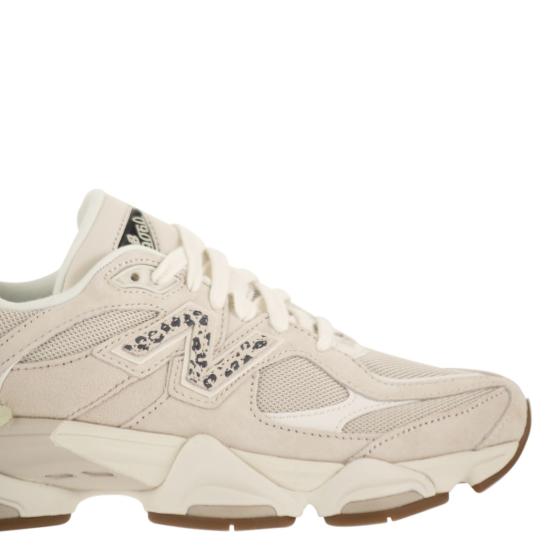 26FW 뉴발란스 9060 스니커즈 U9060 LIGHT BEIGE - NEW BALANCE