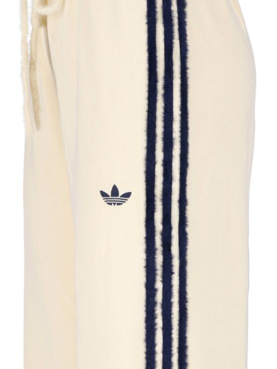 26FW 아디다스 트레이닝/조거 팬츠 KS7363 WARVAN NINDIG Cream - ADIDAS