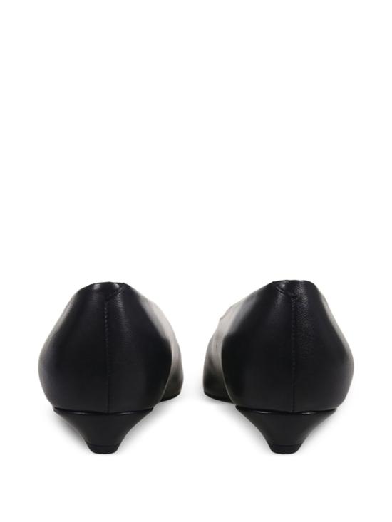 26FW 로저비비에 플랫 슈즈 RVW82445500 91TB999 BLACK - ROGER VIVIER
