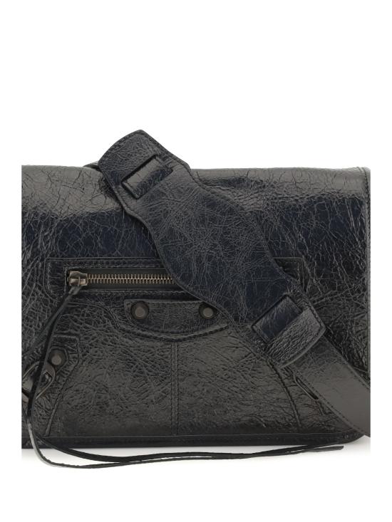 26FW 발렌시아가 르 시티 플랩 스몰 메신저백 8731732ABEK 1000 BLACK - BALENCIAGA