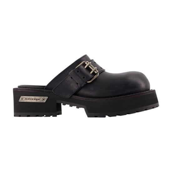 26FW 발렌시아가 플랫 슈즈 CONFIG CIAS25305 BLACK