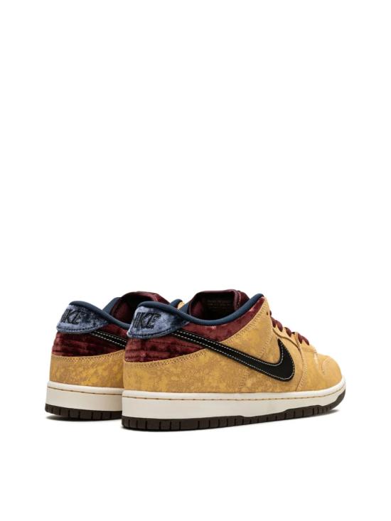 26SS 나이키 SB 덩크 로우 프로 FZ1278200 BROWN - NIKE