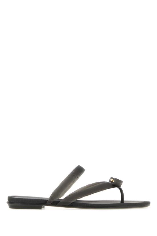 26FW 살바토레 페라가모 샌들 01L8597943961C NERONEROGIOVE BLACK