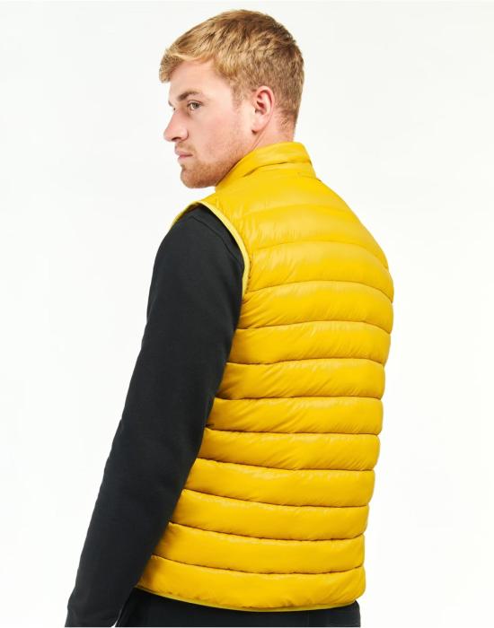 25FW 바버 인터네셔널 레이서 리드 베스트 MGI0170GN12 YELLOW - BARBOUR