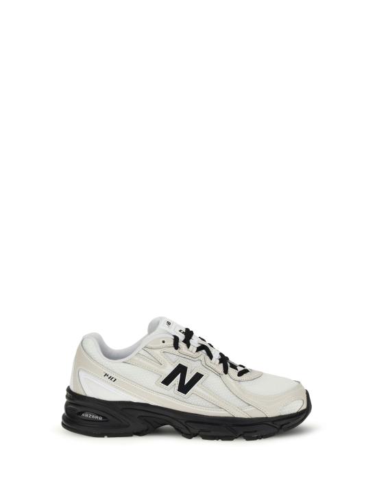 26SS 뉴발란스 740 스니커즈 U7404OO WHITE