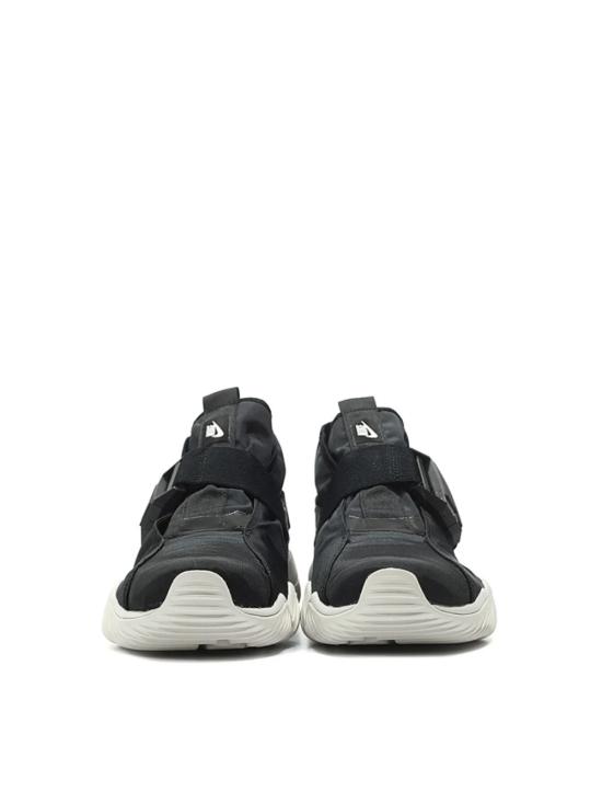 25FW 나이키 스니커즈 AA2211001 BLACK - NIKE
