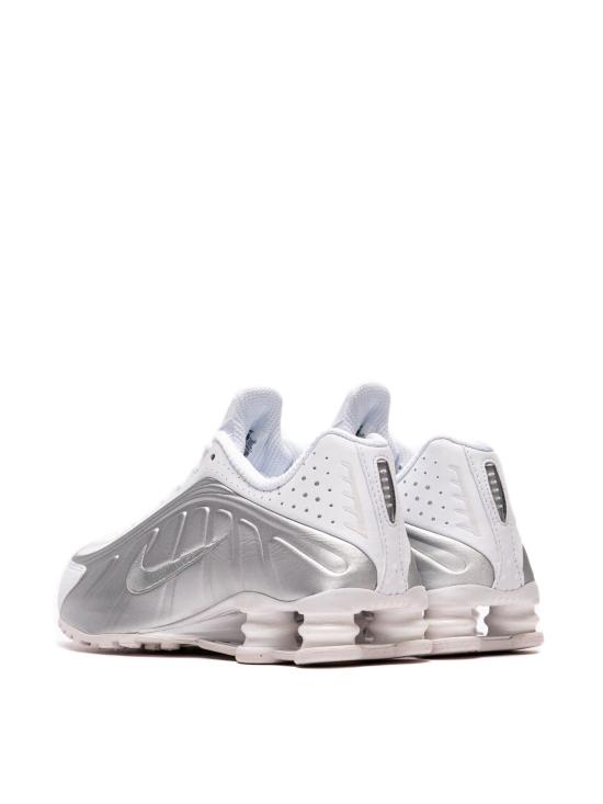 26SS 나이키 샥스 R4 스니커즈 HQ1988101 WHITE - NIKE