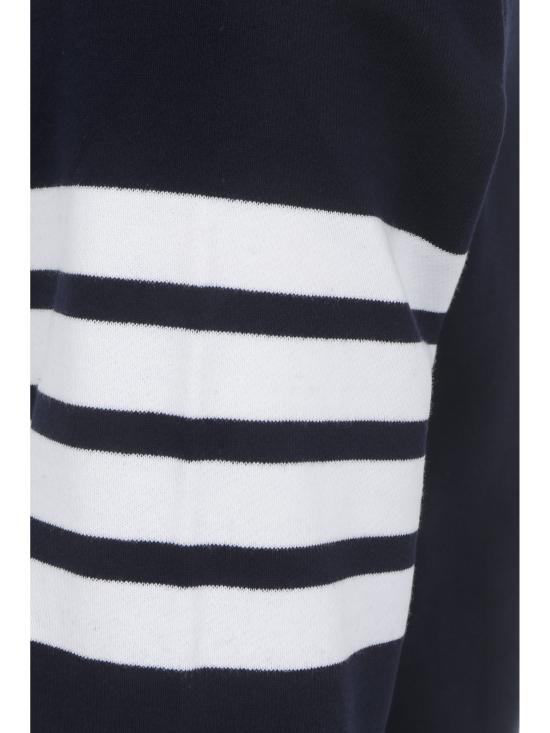 26FW 톰브라운 로고 패치 엔지니어드 4바 스웨트셔츠 MJT021H00535 461 NAVY - THOM BROWNE