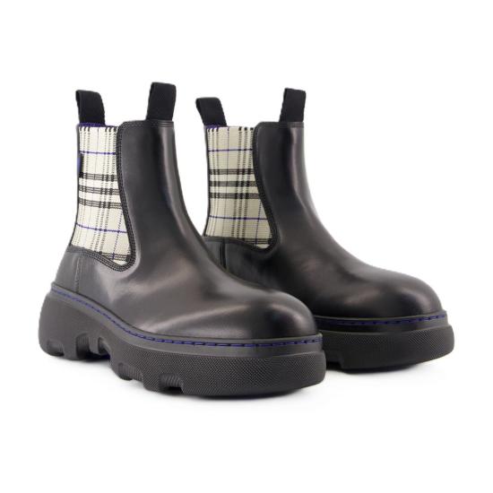  버버리 부츠 CONFIG BURS23000 BLACK - BURBERRY