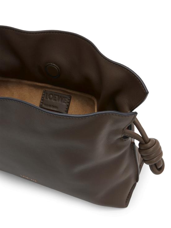 26FW 로에베 나파 카프스킨 미니 플라멘코 클러치 A411FC2XA6 BROWN - LOEWE