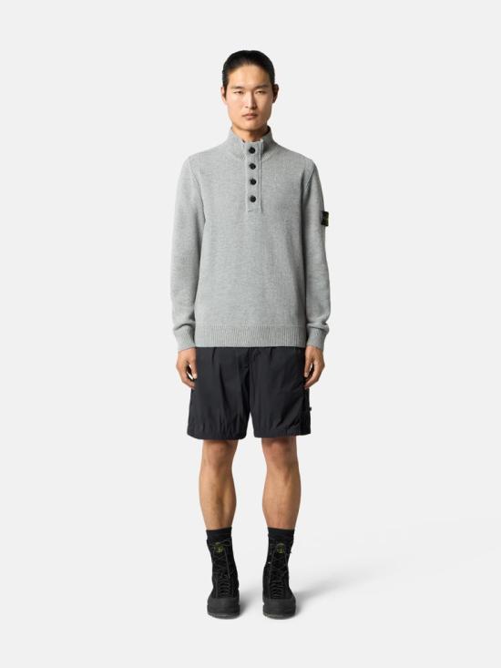 26FW 스톤 아일랜드 로고 패치 하이넥 버튼 울 스웨터 L2S155100040S00A3 V0M60 GREY MELANGE - STONE ISLAND