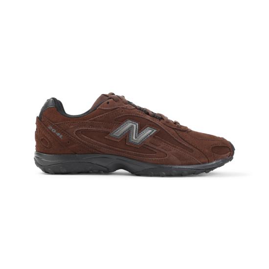 26FW 뉴발란스 204L 스웨이드 스니커즈 U204LFSG BROWN