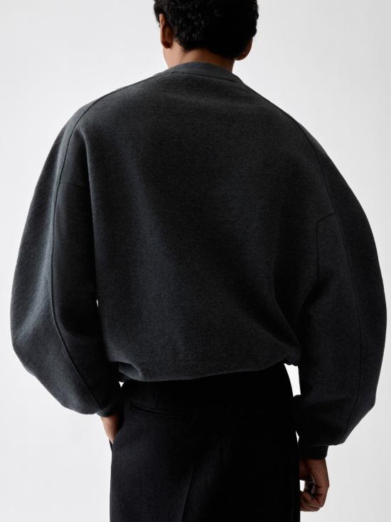 26FW 자크뮈스 스웨터 26HSSU00219AJ00 970 DARKGREY - JACQUEMUS