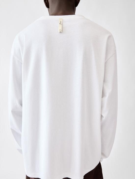 26FW 자크뮈스 반팔 티셔츠 26HTSU00351AJ00 100 WHITE - JACQUEMUS