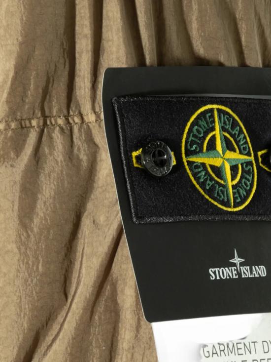 26FW 스톤 아일랜드 윈드 레지스턴트 & 안티드롭 다운 재킷 L2S154100109S0A23V005G VERDE - STONE ISLAND