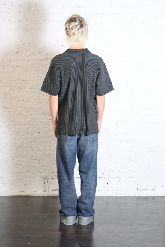  이세이 미야케 탑 Homme Plisse Issey Miyake 월간 색상: August 셔츠 - ISSEY MIYAKE
