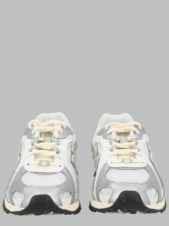 26FW 뉴발란스 204L 스웨이드 스니커즈 U204LSWB WHITE GREEN SILVER