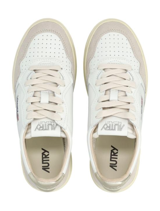 26FW 오트리 메달리스트 로우 레더 스니커즈 AULWLS75WG White - AUTRY