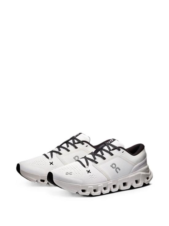 26FW 온 러닝 스니커즈 3WG30060462 WHITE BLACK - ON RUNNING