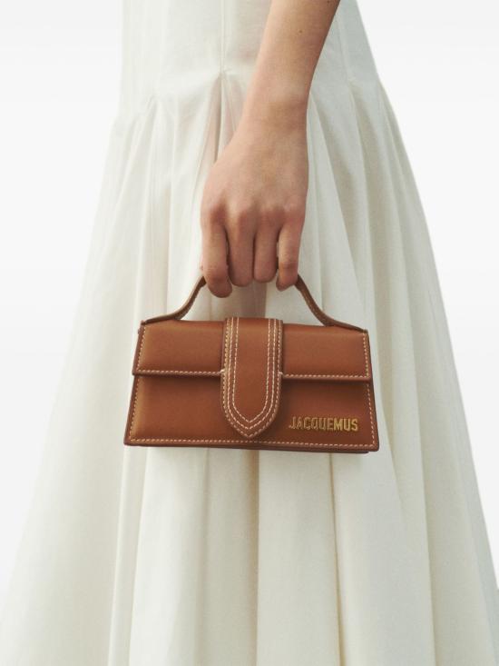 26FW 자크뮈스 밤비노 플랩백 BAW00006 AC01C04811 LUGGAGE - JACQUEMUS