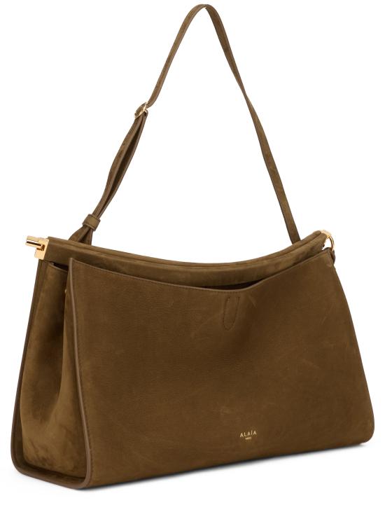 26SS 알라이아 르 클릭 포켓 35 누벅 숄더백 AA1L2038CA214 BROWN - ALAIA