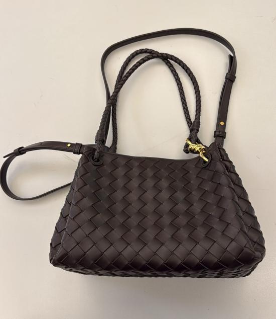 26FW 보테가베네타 파라슈트 토트백 835921 VCPPT 2190 FONDANT DOM