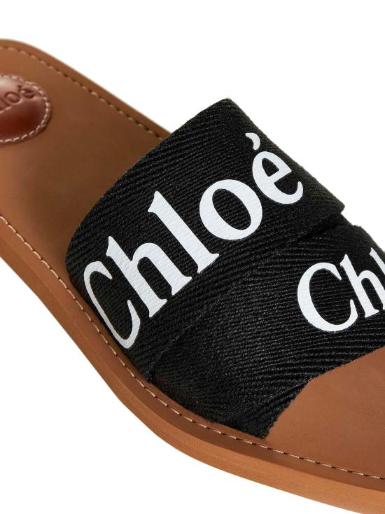26FW 끌로에 우디 플랫 뮬 CHC22U188Z3001 BLACK - CHLOE