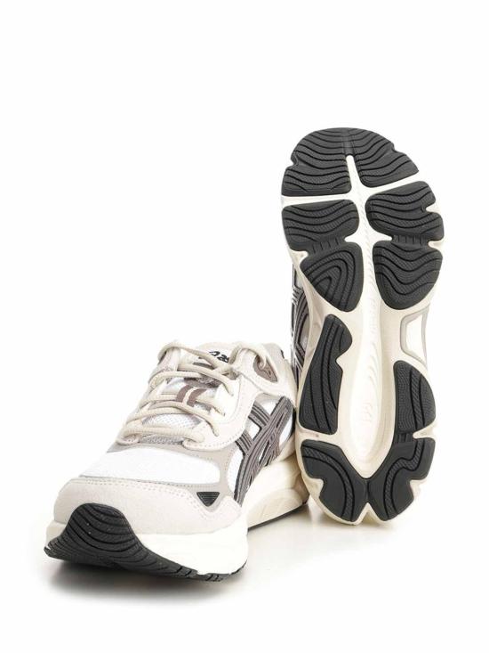 26FW 아식스 스니커즈 1203A895104 WHITE - ASICS