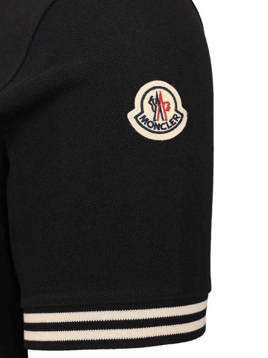 26FW 몽클레어 자수 로고 코튼 피케 반팔 폴로 셔츠 L20918A0000389A1677X BLACK - MONCLER
