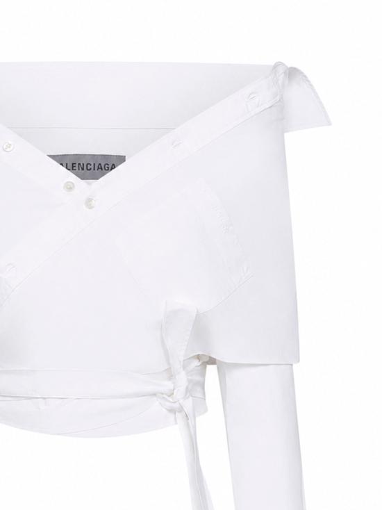 26FW 발렌시아가 오프 숄더 랩 셔츠 872123TRM289000 WHITE - BALENCIAGA