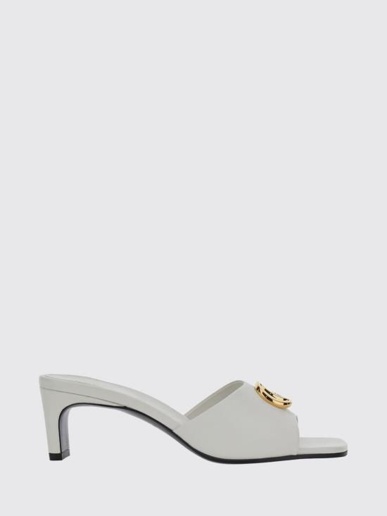 26FW 구찌 골드 로고 플라크 가죽 뮬 871480BKO00 9214 White