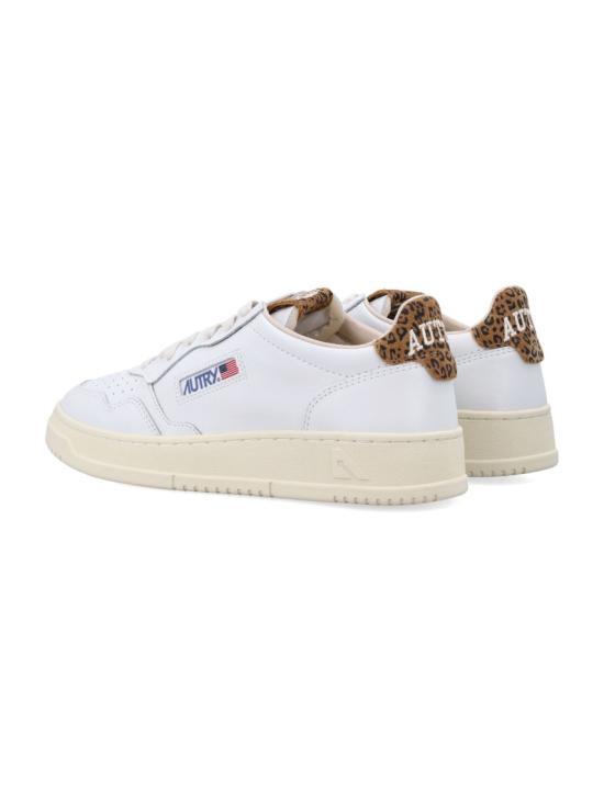 26FW 오트리 메달리스트 로우 레더 스니커즈 AULWHJ02WL White - AUTRY