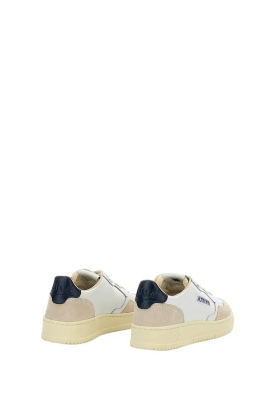 26FW 오트리 메달리스트 로우 스니커즈 AULMLS28 White - AUTRY