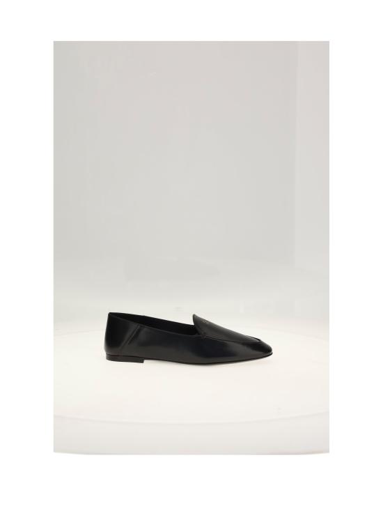 26SS 셀린느 아우라 고트스킨 로퍼 365675278C BLACK