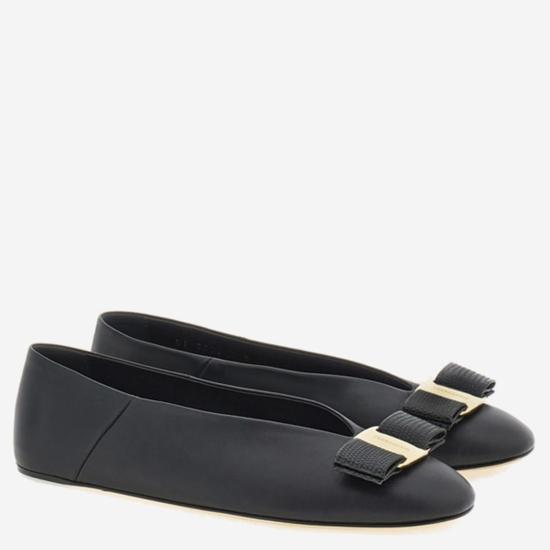 26SS 살바토레 페라가모 플랫 슈즈 01K221 BLACK - SALVATORE FERRAGAMO