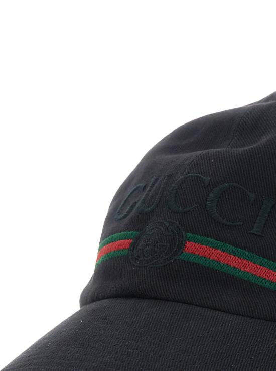 26FW 구찌 인터로킹 G 웹 자수 베이스볼 캡 875736 BLACK - GUCCI
