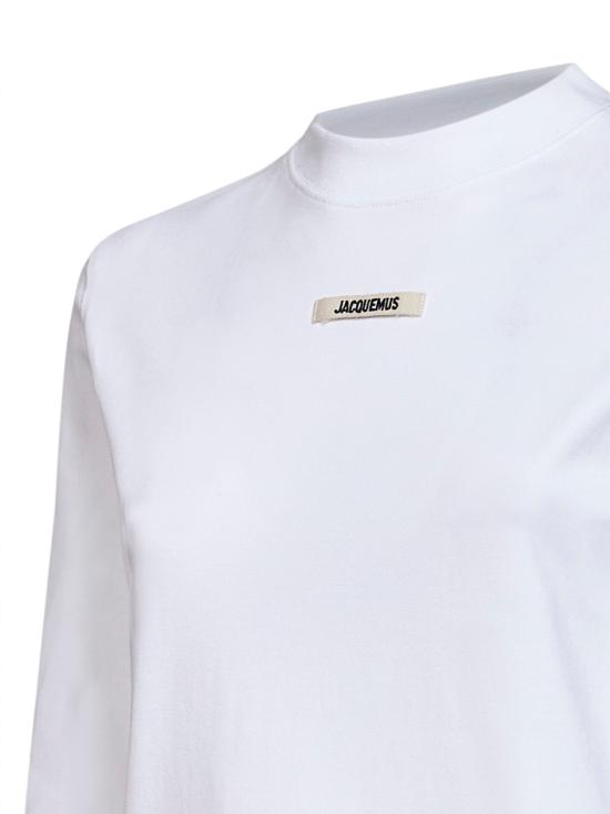 26FW 자크뮈스 그로그랭 로고 롱슬리브 티셔츠 TSW00155AJ00124 100 WHITE - JACQUEMUS