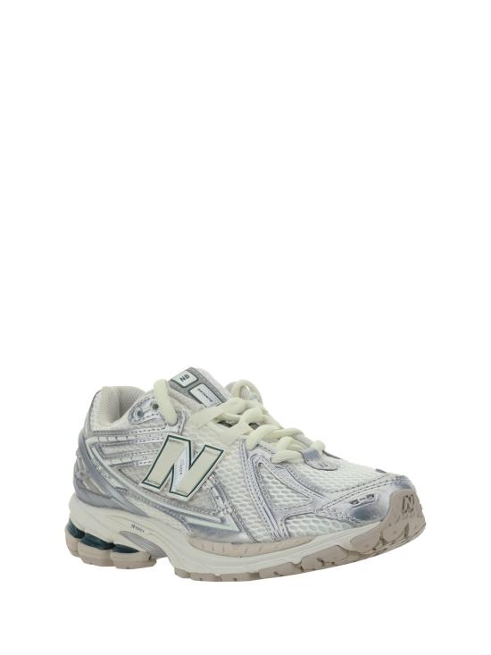 26SS 뉴발란스 1906 스니커즈 M1906REE SILVER